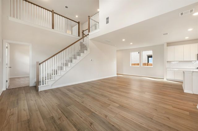 205 Hat Creek DR, Liberty Hill, TX 78642