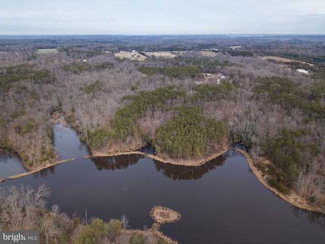 100 GATEWAY, Fredericksburg, VA 22405