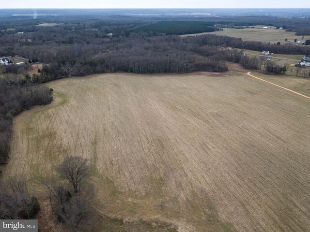 100 GATEWAY, Fredericksburg, VA 22405