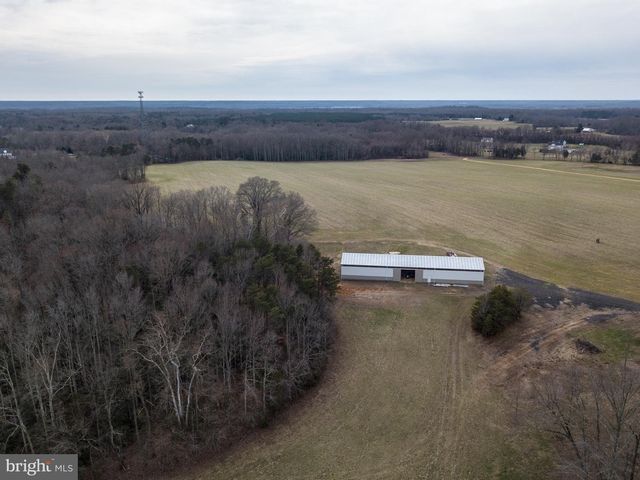 100 GATEWAY, Fredericksburg, VA 22405