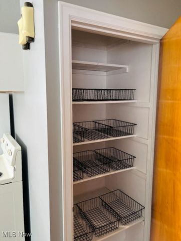 2616 Terrace Avenue, Akron, OH 44312