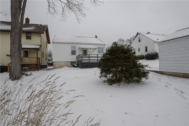 2616 Terrace Avenue, Akron, OH 44312