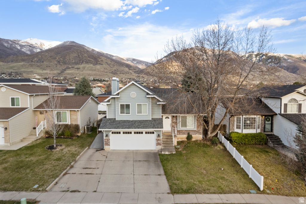 1096 N 1100 W, Farmington, UT 84025