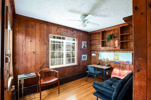 5 Hamlin, Falmouth, MA 02540