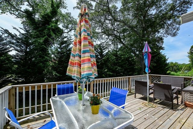 5 Hamlin, Falmouth, MA 02540