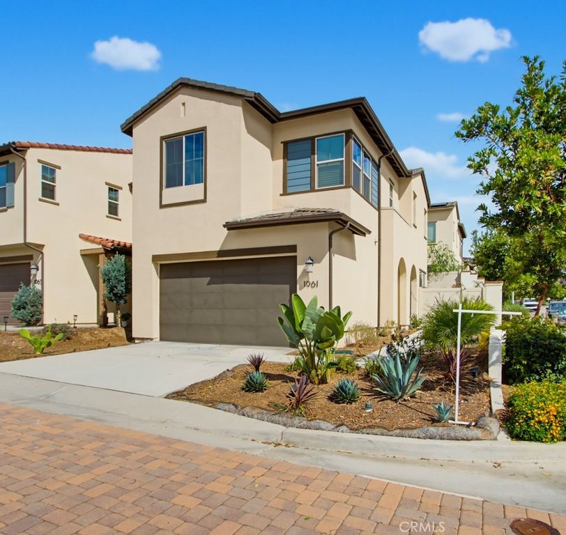 1961 Carol Lee, Escondido, CA 92026 — exterior