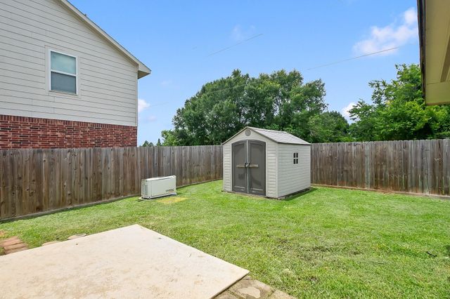 1311 Diamante Drive, Pasadena, TX 77504