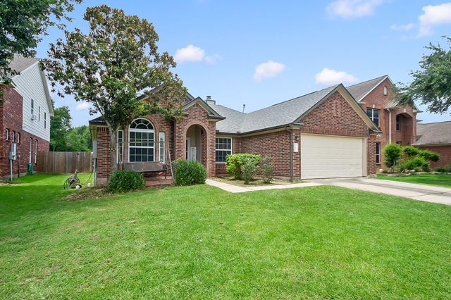 1311 Diamante Drive, Pasadena, TX 77504
