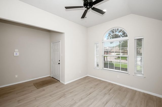 1311 Diamante Drive, Pasadena, TX 77504