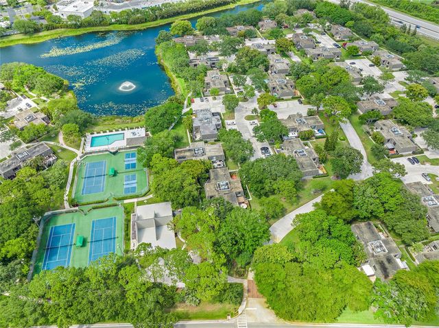 506 5th Ter, Palm Beach Gardens, FL 33418