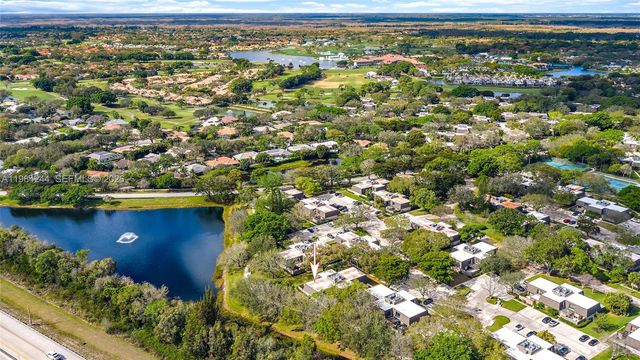 506 5th Ter, Palm Beach Gardens, FL 33418