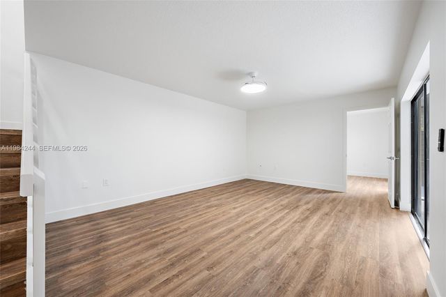 506 5th Ter, Palm Beach Gardens, FL 33418