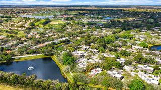 506 5th Ter, Palm Beach Gardens, FL 33418