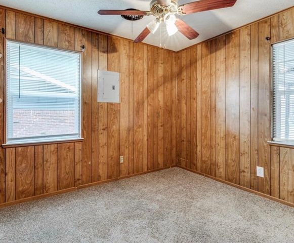 4744 Richard Street, Forest Hill, TX 76119