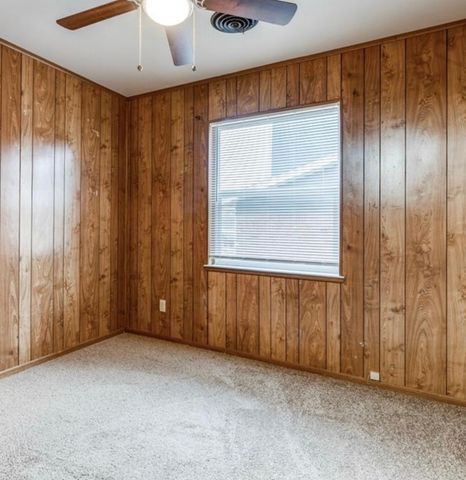 4744 Richard Street, Forest Hill, TX 76119