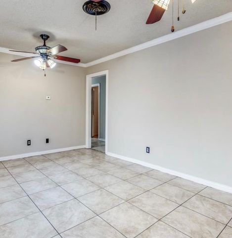 4744 Richard Street, Forest Hill, TX 76119