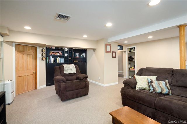 762 Durham Road, East Meadow, NY 11554