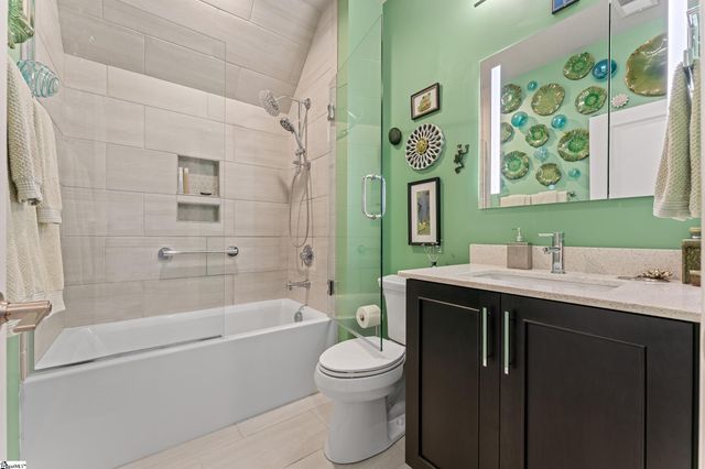 5 Waterville Way, Simpsonville, SC 29681