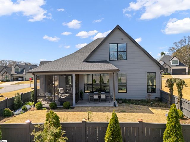 5 Waterville Way, Simpsonville, SC 29681