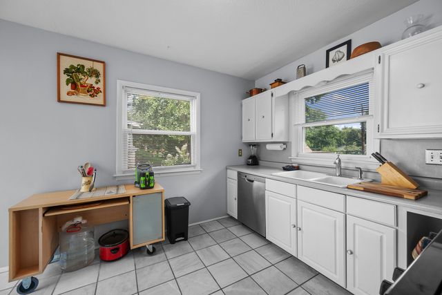 1439 45 Avenue, Rock Island, IL 61201