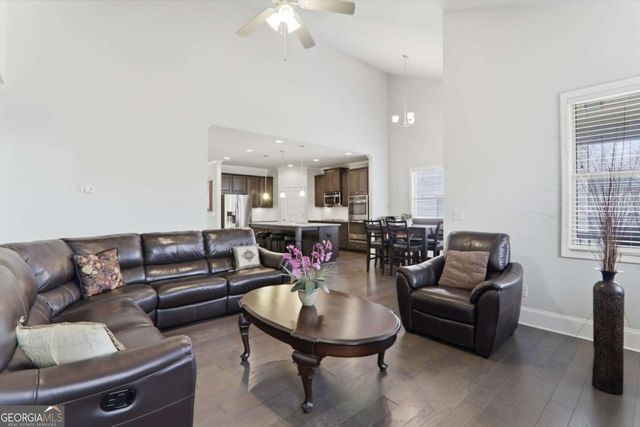 5640 Enfield Way, Suwanee, GA 30024