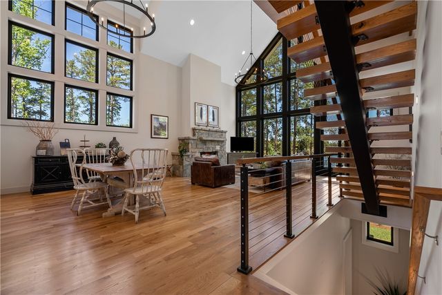 915 Reflection Trail, West Union, SC 29696