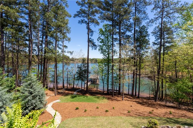 915 Reflection Trail, West Union, SC 29696