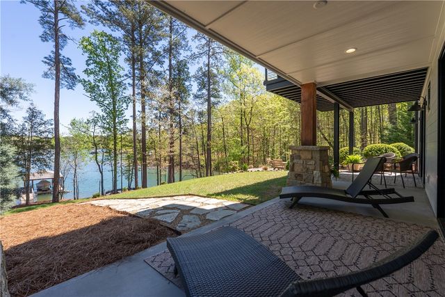 915 Reflection Trail, West Union, SC 29696