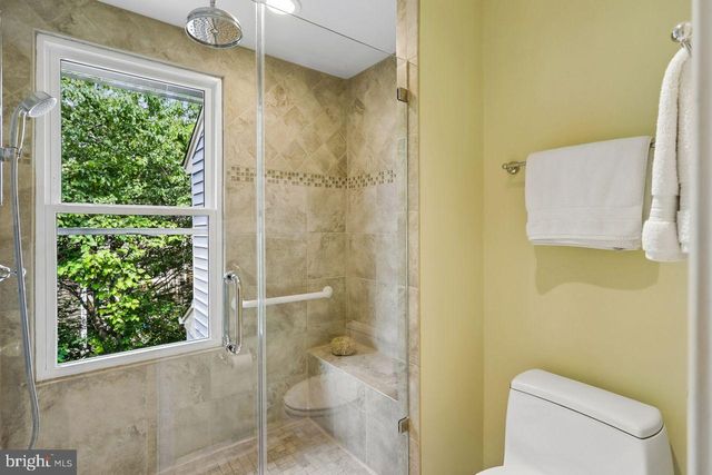 11333 ORCHARD LN, Reston, VA 20190