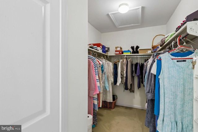 11333 ORCHARD LN, Reston, VA 20190