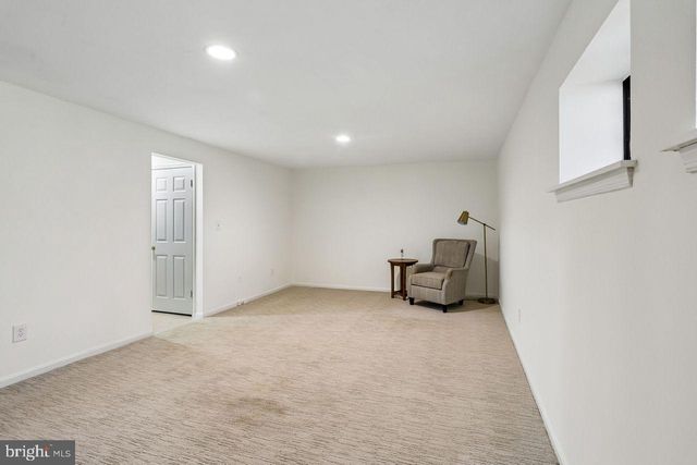 11333 ORCHARD LN, Reston, VA 20190