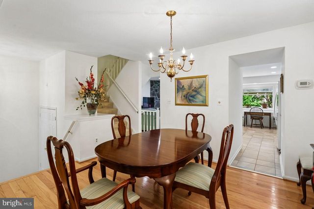 11333 ORCHARD LN, Reston, VA 20190