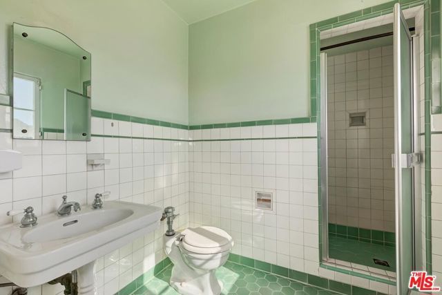 10524 Wilkins Avenue, Los Angeles, CA 90024