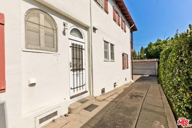 10524 Wilkins Avenue, Los Angeles, CA 90024