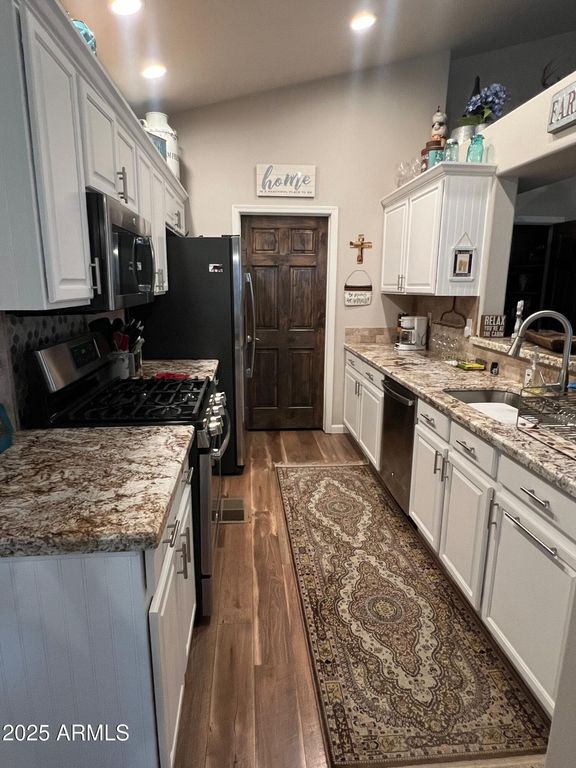 Image 4 of property listing at 3473 HIGH COUNTRY Drive, Heber, AZ 85928