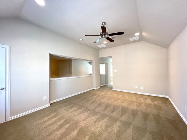 720 Raunald Drive, Lewisville, TX 75056