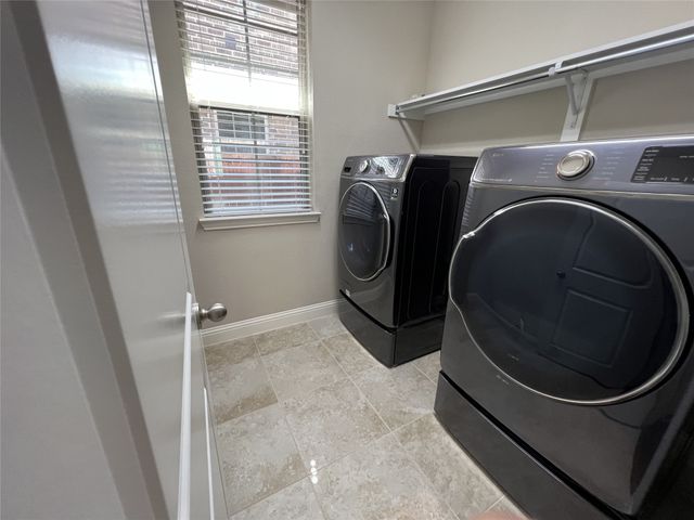 720 Raunald Drive, Lewisville, TX 75056