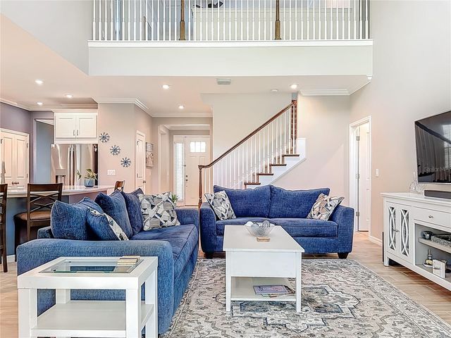 6017 MAIDENSTONE WAY, Palmetto, FL 34221