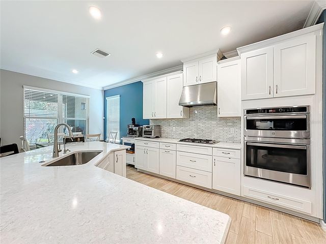 6017 MAIDENSTONE WAY, Palmetto, FL 34221