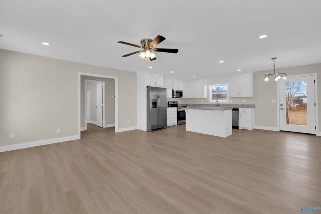 120 Road 9106, Rainsville, AL 35986