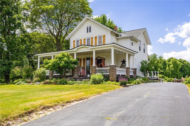 151 Gillett Road, Ogden, NY 14559