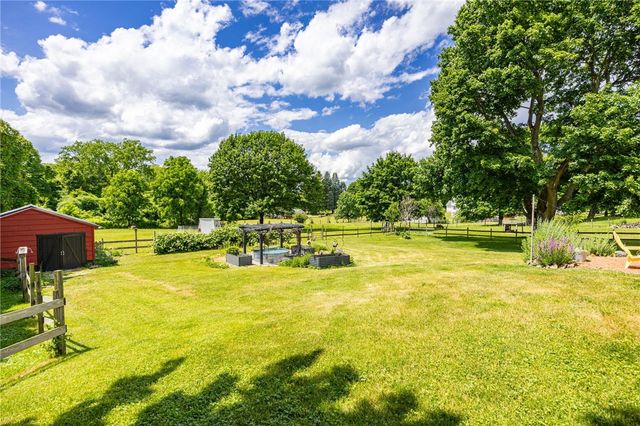 151 Gillett Road, Ogden, NY 14559
