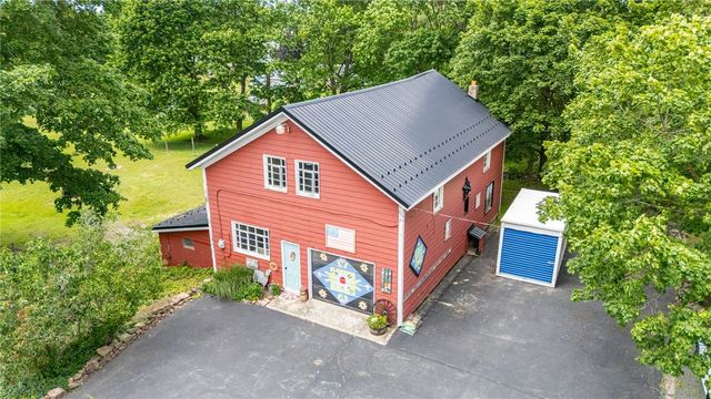 151 Gillett Road, Ogden, NY 14559