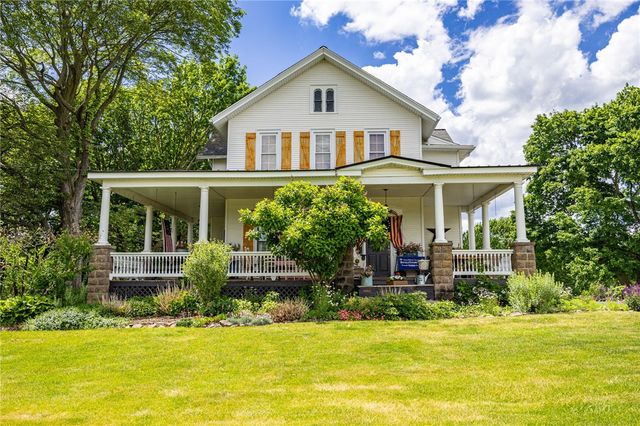151 Gillett Road, Ogden, NY 14559