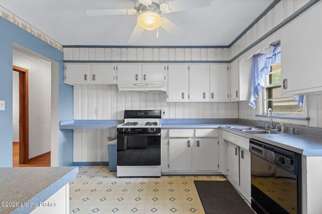 3602 Nellie Bly Dr, Louisville, KY 40213