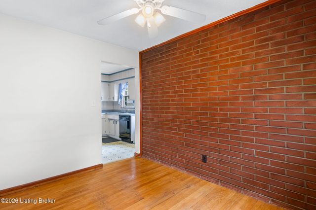 3602 Nellie Bly Dr, Louisville, KY 40213