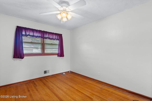 3602 Nellie Bly Dr, Louisville, KY 40213