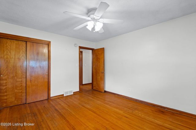 3602 Nellie Bly Dr, Louisville, KY 40213