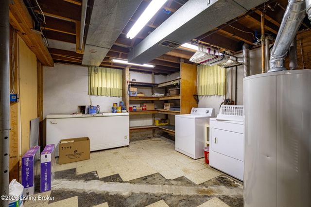 3602 Nellie Bly Dr, Louisville, KY 40213