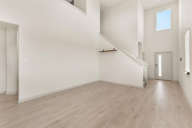 140 New Haven ST, San Marcos, TX 78666